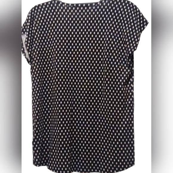 Michael Kors - Black Hi/Lo Blouse With White Poke dots, Flutter Sleeves,... - Picture 9 of 11